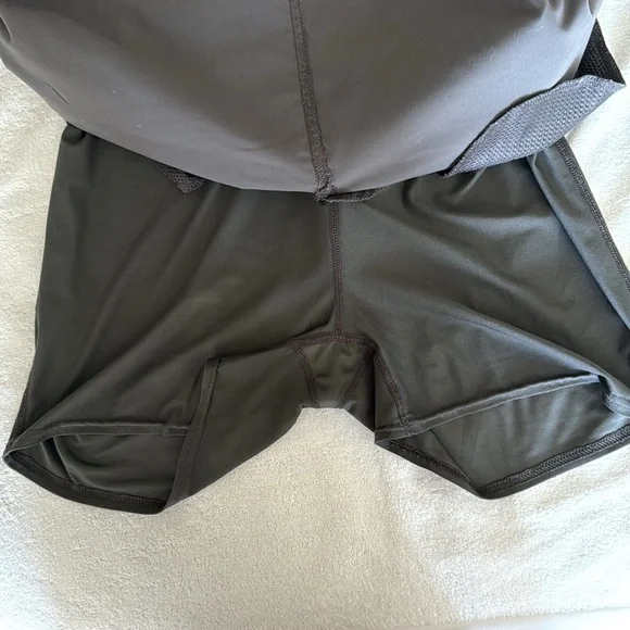 Eddie Bauer Adventure Horizon Golf‎ Hiking Skort - Size 12 - Gray - Picture 7 of 8